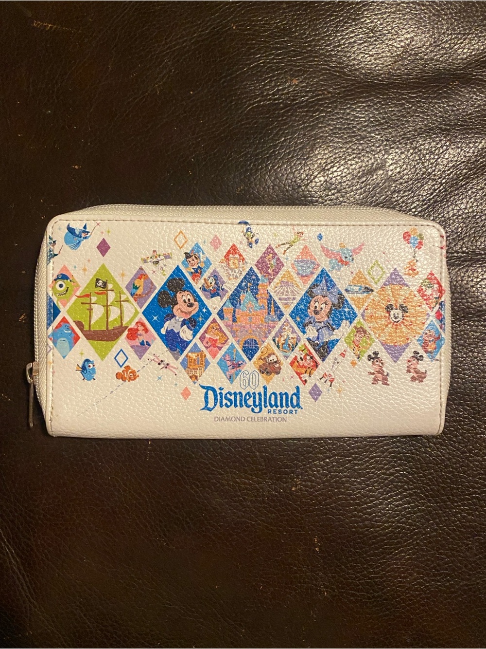 Disneyland Resort 60th Diamond Celebration White Zip Wallet